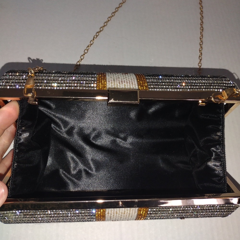 Gold and Silver Rhinestone 100 Dollar Bill Purse Crystal Money Clutch Bag - Picture 3 of 3
